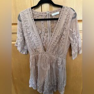 Honey Punch Floral Lace V-Neck Jumpsuit - Cream